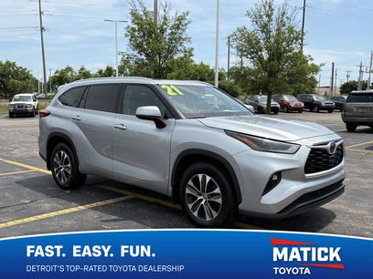 Used 2021 Toyota Highlander XLE