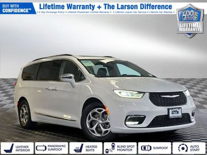Used 2022 Chrysler Pacifica Limited