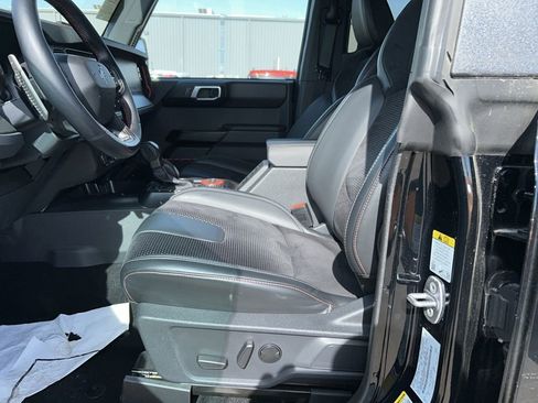 Used 2025 Ford Bronco Raptor AWD/4WD image 9