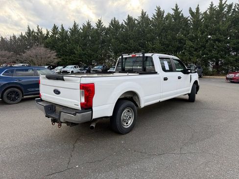 Used 2017 Ford F250 XL w/ Power Equipment Group image 6
