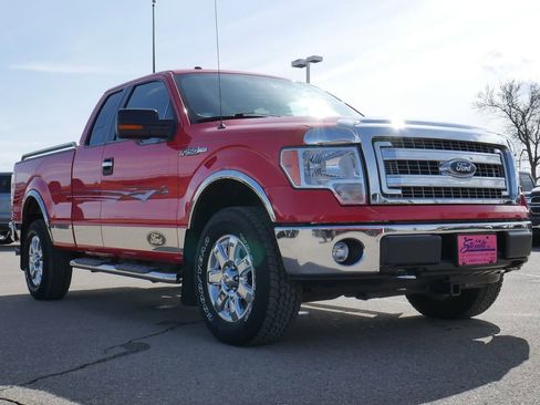 Used 2014 Ford F150 XLT w/ XLT Chrome Package image 13