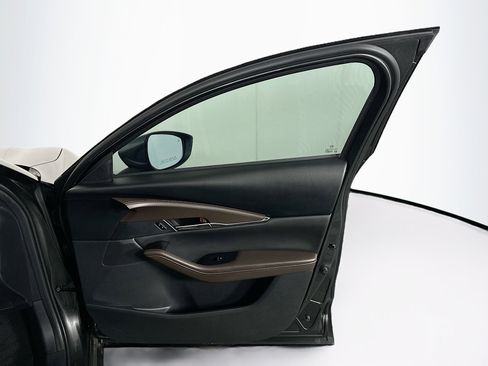 Used 2022 MAZDA CX-30 AWD 2.5 S w/ Premium Package image 32