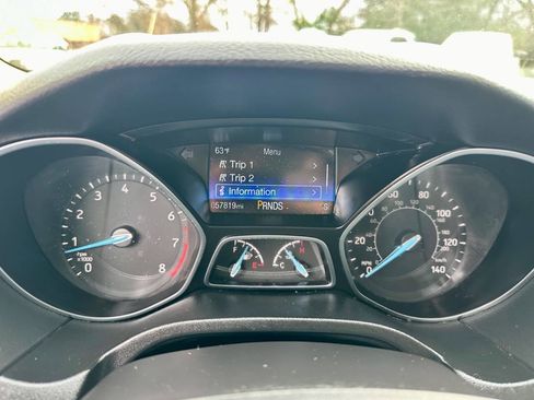 Used 2018 Ford Focus Titanium image 23