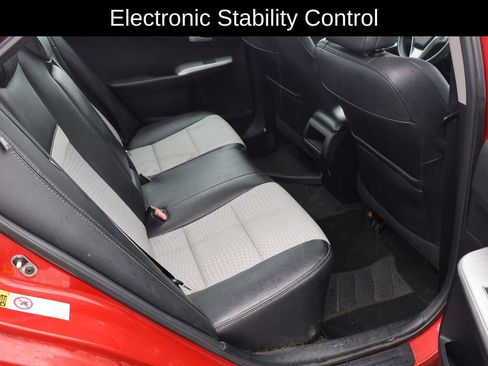 Used 2012 Toyota Camry SE image 7