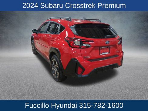 Used 2024 Subaru Crosstrek 2.0i Premium image 7