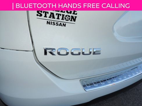 Used 2016 Nissan Rogue SL w/ SL Premium Package image 11