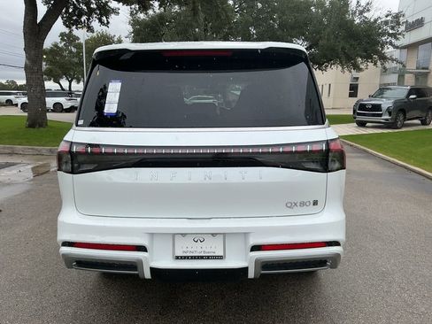 New 2026 INFINITI QX80 Pure AWD/4WD image 6