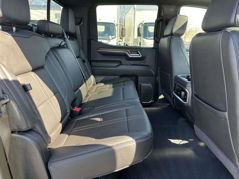 Certified 2024 Chevrolet Silverado 1500 High Country w/ High Country Premium Package image 25