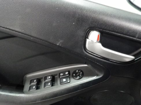 Used 2017 Kia Forte LX FWD image 7