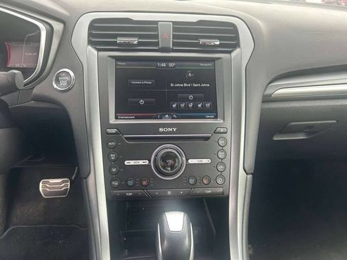 Used 2016 Ford Fusion Titanium FWD image 14