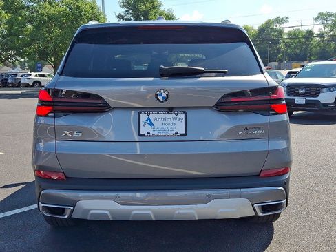 Used 2024 BMW X5 xDrive40i w/ Premium Package AWD/4WD image 5