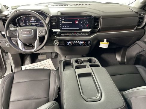 Used 2025 GMC Sierra 1500 SLT image 19