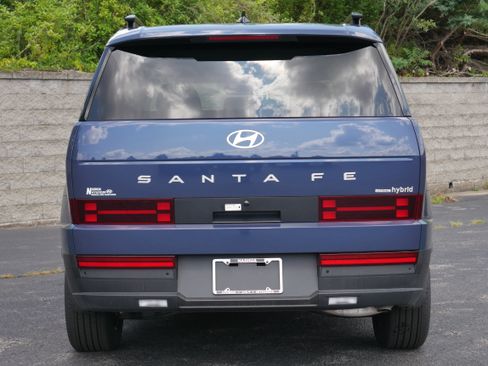 Used 2026 Hyundai Santa Fe SEL AWD/4WD image 5