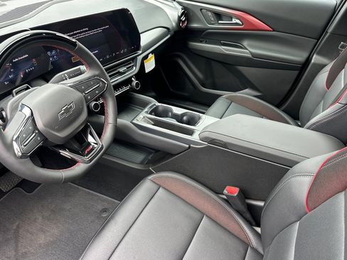 New 2025 Chevrolet Equinox EV RS image 10