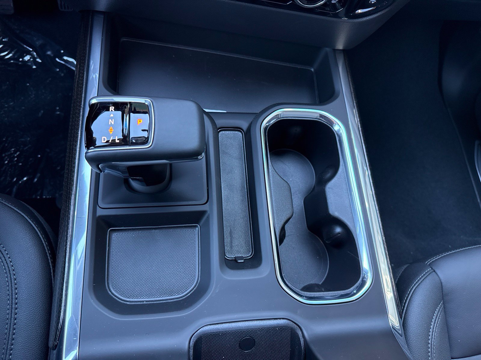New 2026 Chevrolet Silverado 1500 RST w/ RST All Star Premium Package AWD/4WD image 25