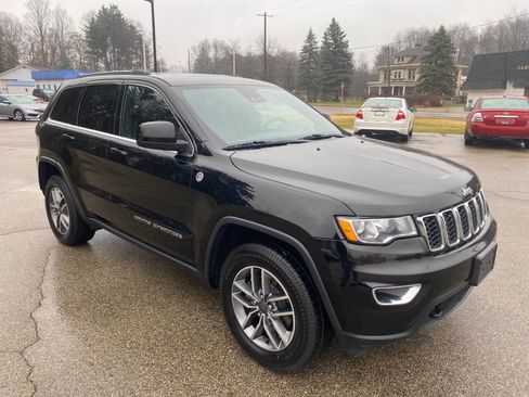 Used 2020 Jeep Grand Cherokee Laredo w/ Quick Order Package 2BN North image 7
