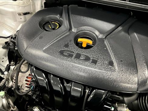 Used 2018 Kia Forte LX image 28