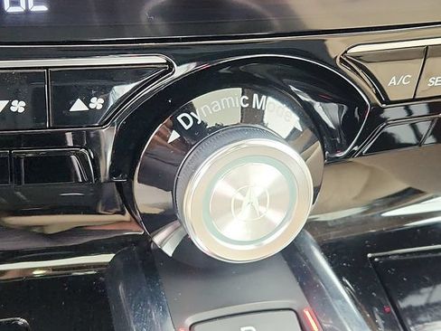 Certified 2025 Acura MDX SH-AWD image 26