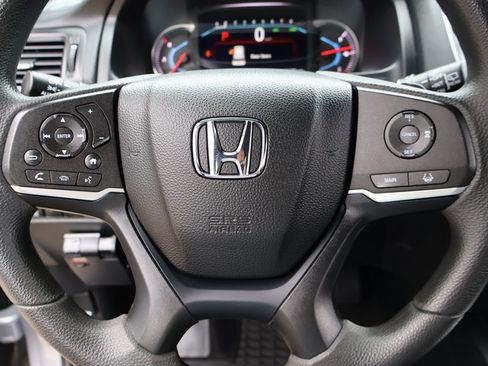 Used 2022 Honda Pilot Sport image 32