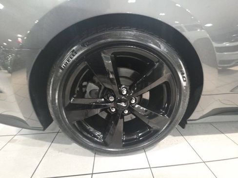 Used 2022 Ford Mustang GT Premium w/ Equipment Group 401A image 7