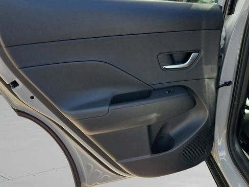 New 2026 Hyundai Kona SEL Premium image 25