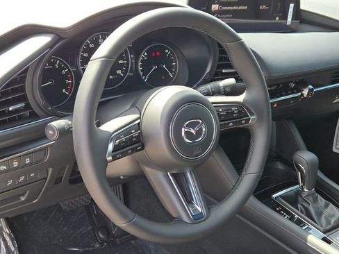 New 2026 MAZDA MAZDA3 Hatchback w/Premium Plus Pkg AWD/4WD image 11