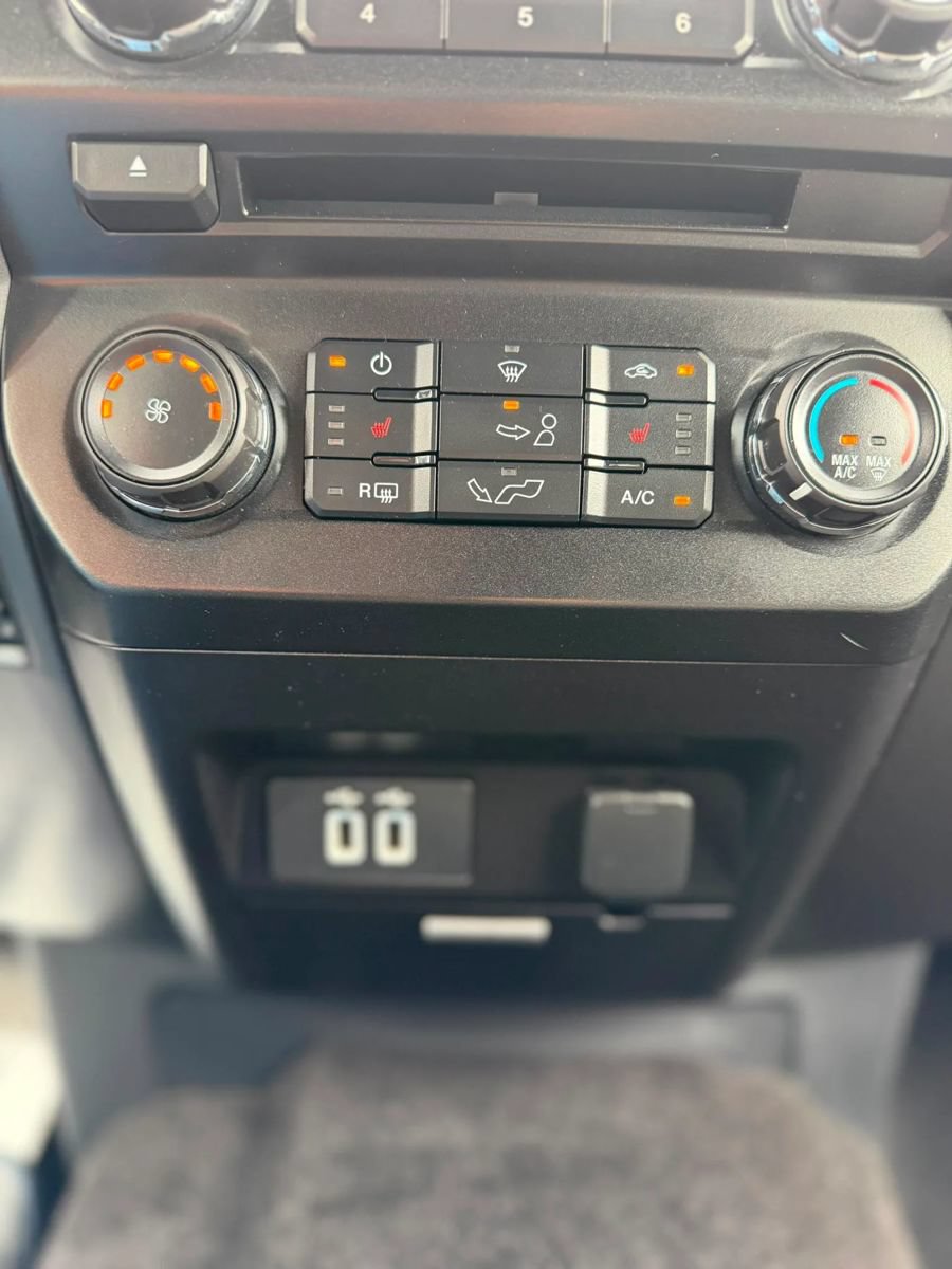 Used 2018 Ford F150 XLT w/ Equipment Group 302A Luxury AWD/4WD image 25