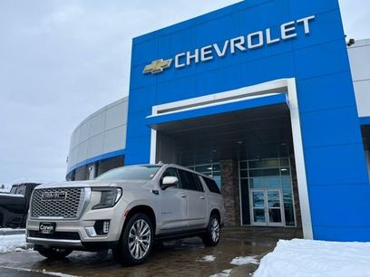 Used 2021 GMC Yukon XL Denali w/ Denali Premium Package