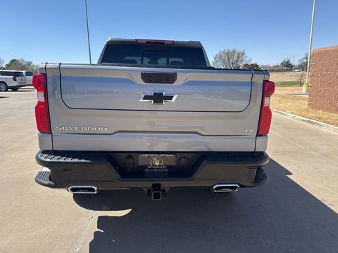 Used 2025 Chevrolet Silverado 1500 LT Trail Boss w/ Convenience Package II image 4