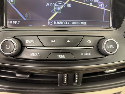 Certified 2020 Buick Envision Essence w/ Experience Buick Package AWD/4WD image 27