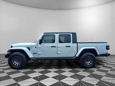Certified 2023 Jeep Gladiator Sport AWD/4WD image 23