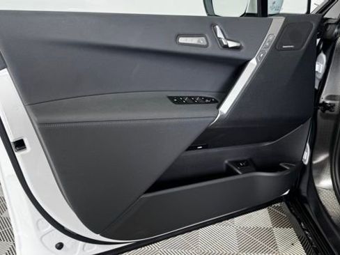 New 2026 BMW iX xDrive45 w/ M Sport Package image 9
