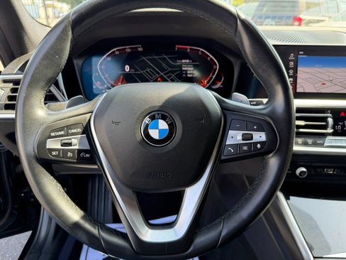 Used 2020 BMW 330i Sedan w/ Convenience Package RWD image 42