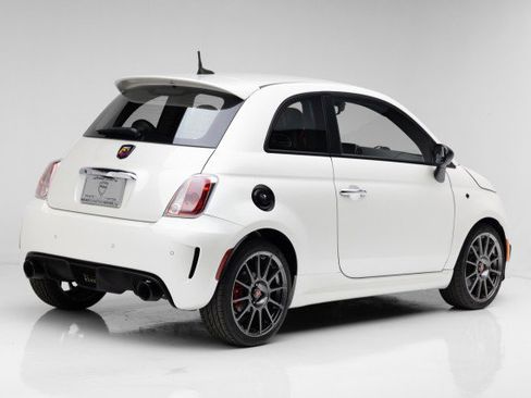 Used 2018 FIAT 500 Abarth w/ Popular Equipment Package image 15