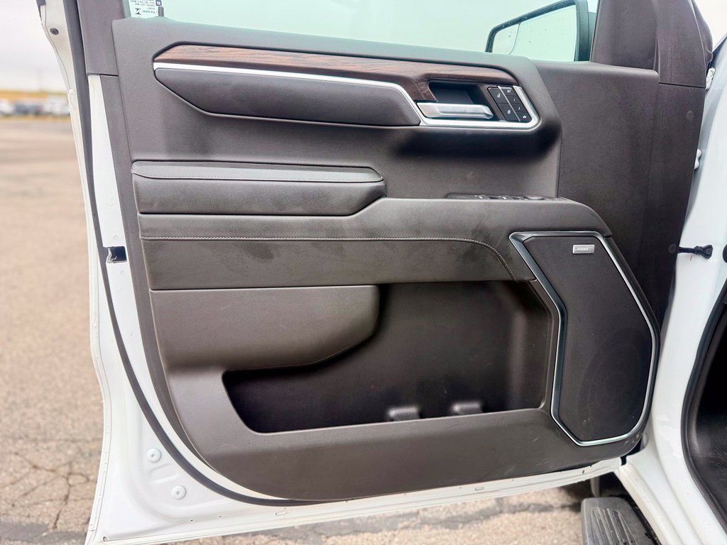 Used 2023 GMC Sierra 1500 SLT AWD/4WD image 7