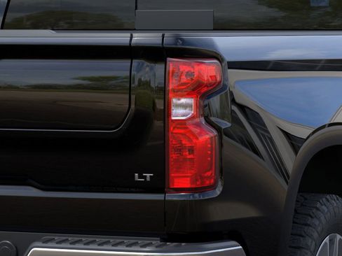 New 2025 Chevrolet Silverado 1500 LT image 35