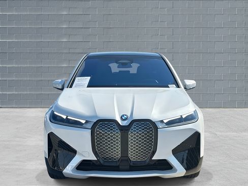 Certified 2025 BMW iX xDrive50 image 3
