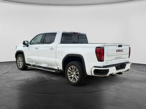 Used 2023 GMC Sierra 1500 Denali w/ Technology Package AWD/4WD image 6