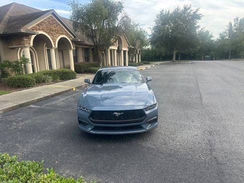 Used 2024 Ford Mustang Premium image 5