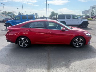 Used 2023 Hyundai Elantra Limited