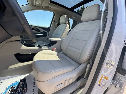 Used 2023 GMC Terrain Denali w/ Denali Premium Package AWD/4WD image 41