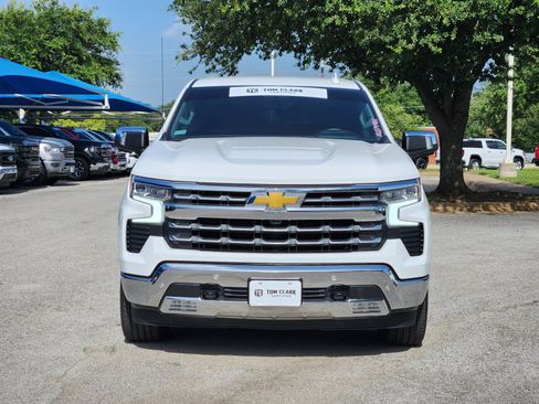 Used 2024 Chevrolet Silverado 1500 LTZ w/ Technology Package RWD image 31