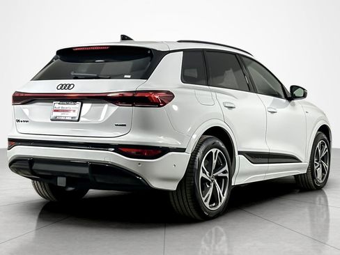 New 2027 Audi Q6 e-tron Premium Plus AWD/4WD image 6