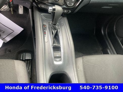 Certified 2019 Honda HR-V Sport image 33