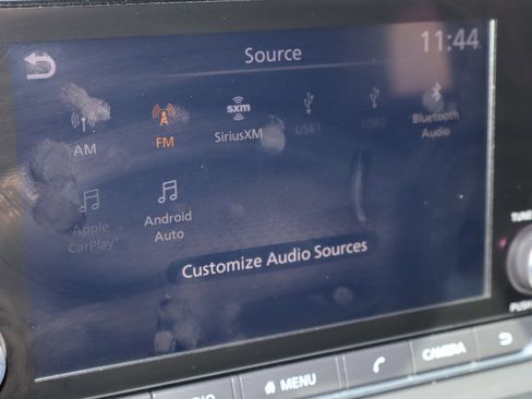 Used 2024 Nissan Rogue S FWD image 8