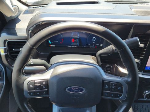 Used 2024 Ford F250 Lariat w/ Lariat Ultimate Package AWD/4WD image 21