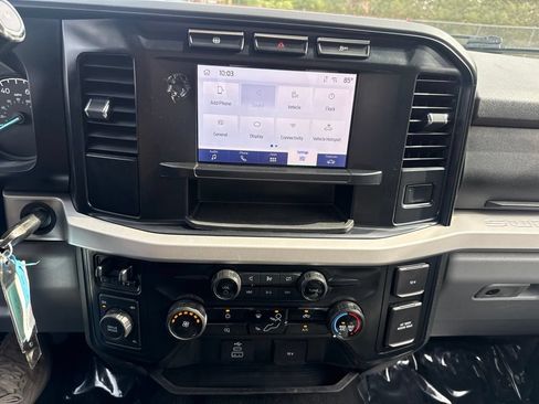 Used 2024 Ford F450 XLT AWD/4WD image 22