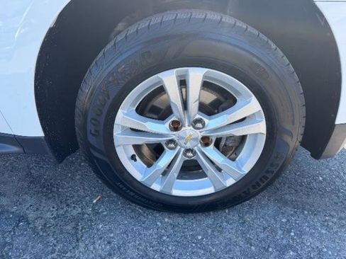 Used 2014 Chevrolet Equinox LT w/ Driver Convenience Package image 14