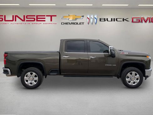 Certified 2023 Chevrolet Silverado 2500 LTZ w/ LTZ Premium Package image 3
