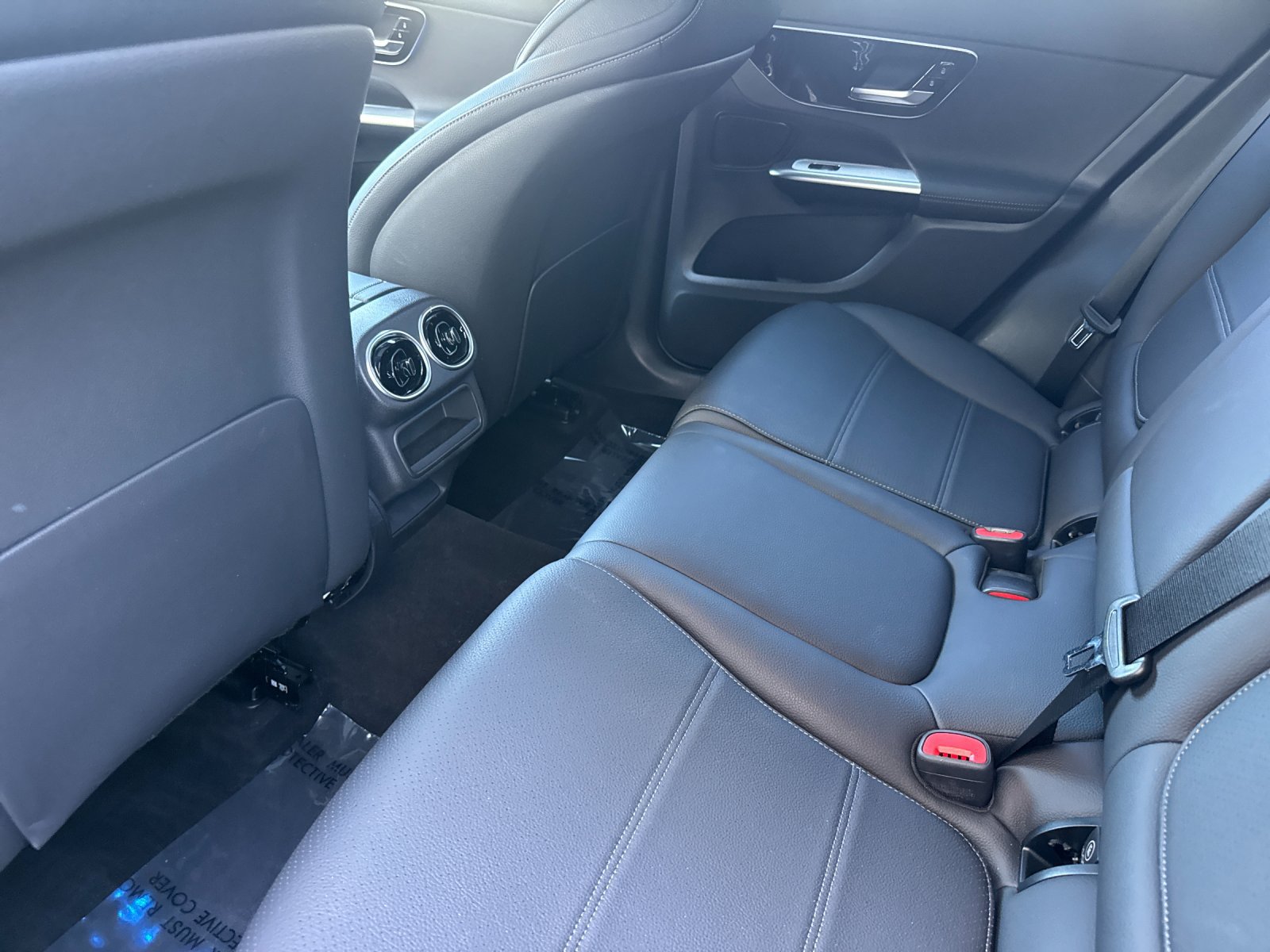 Certified 2026 Mercedes-Benz GLC 300 4MATIC image 12